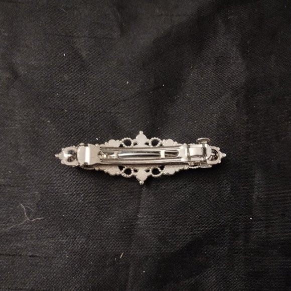 New SET OF 2 -  Pink Crystal Heart Shaped Hair Clip + Diamond Clip - Picture 5 of 5